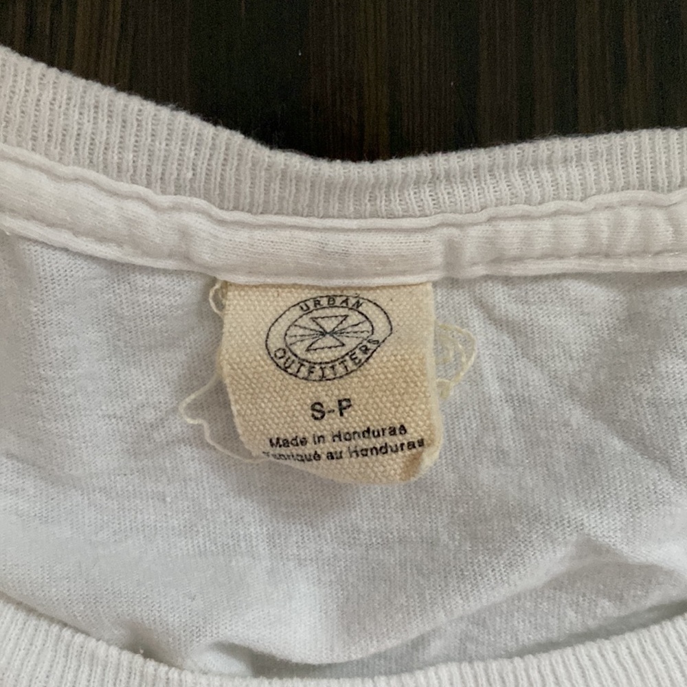 Urban Outfitters Papillons Tee - Picture 3 of 3